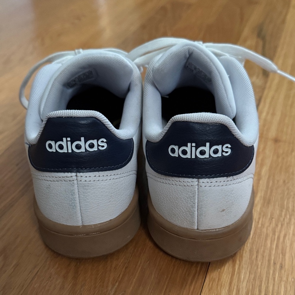adidas White Sneakers with Navy & Red Stripes - Picture 5 of 9